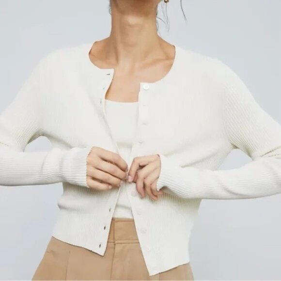 Everlane Sweaters - Everlane The Cropped Viscose Cardigan in Ivory Size XS